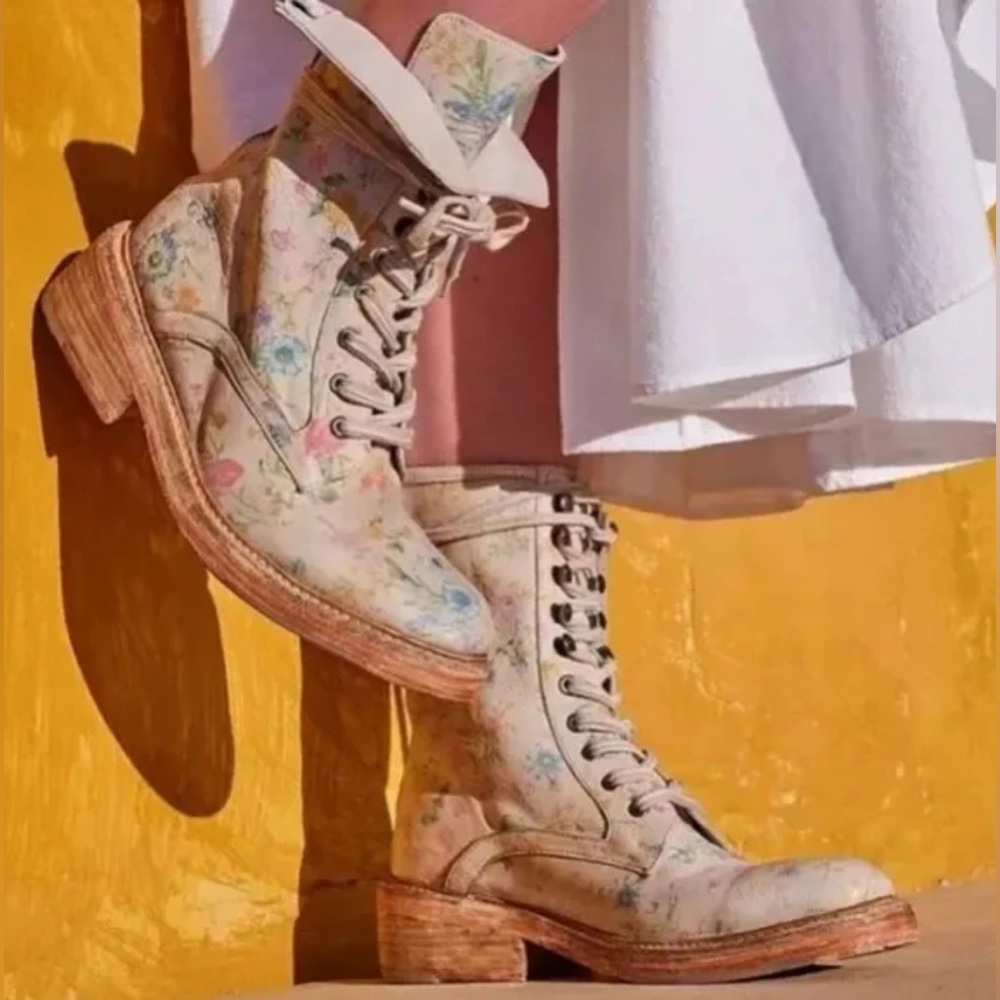 Free People “Santa Fe” floral print leather lace up combat boots-New